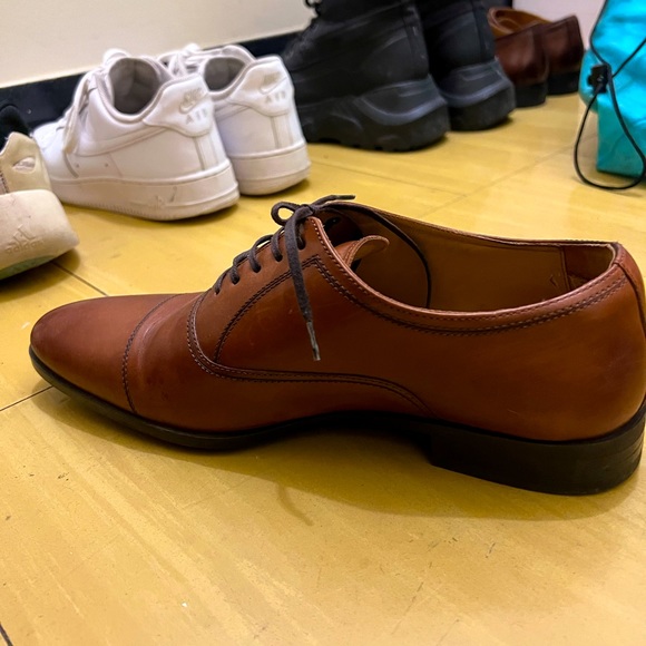 Louis Philippe Mens Brown Solid Leather Formal Oxfords - Picture 1 of 3